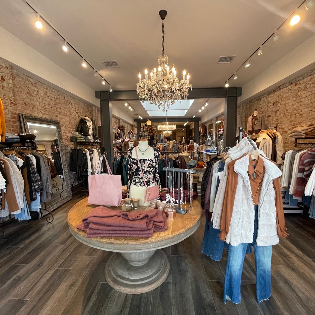 BellaJames Women's Boutique 3