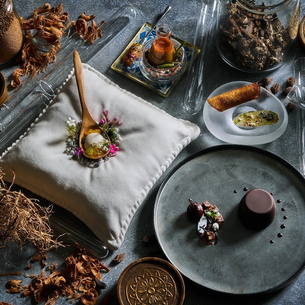 Tapas Molecular Bar 1