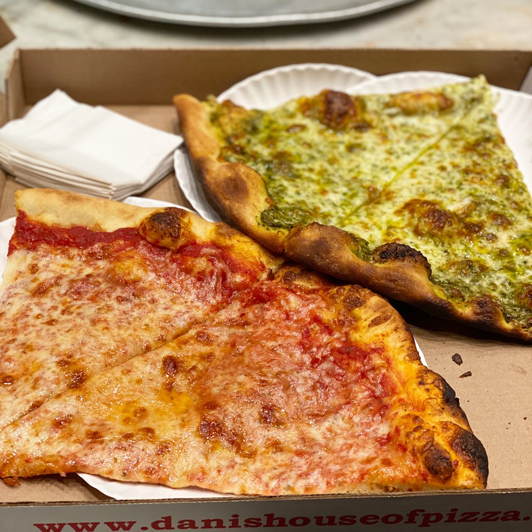 Dani's House of Pizza 3