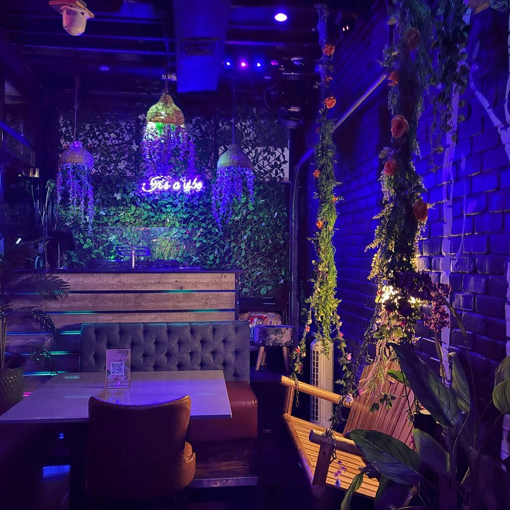 Lowkey Garden Lounge 2