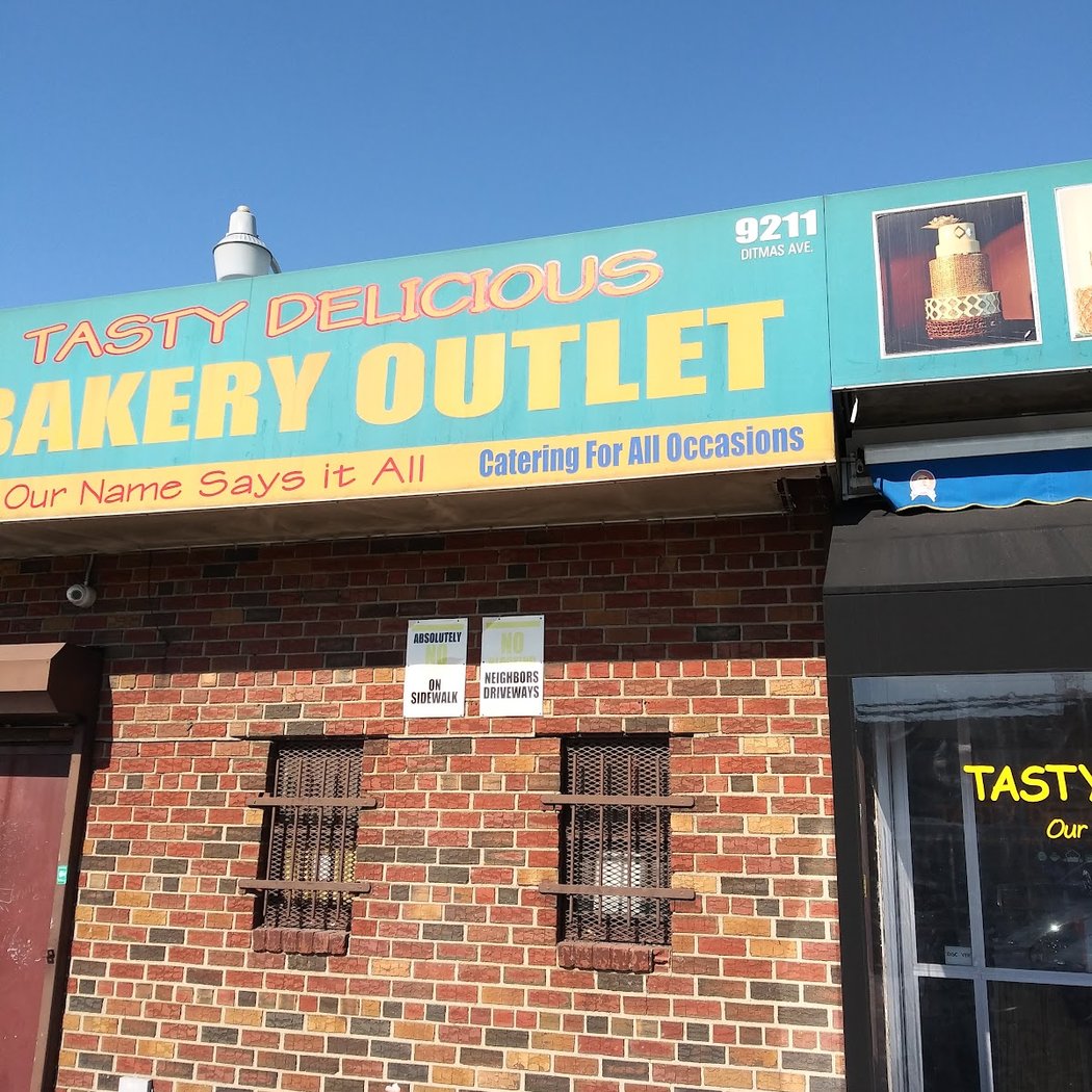 Tasty Delicious Bakery Outlet 3