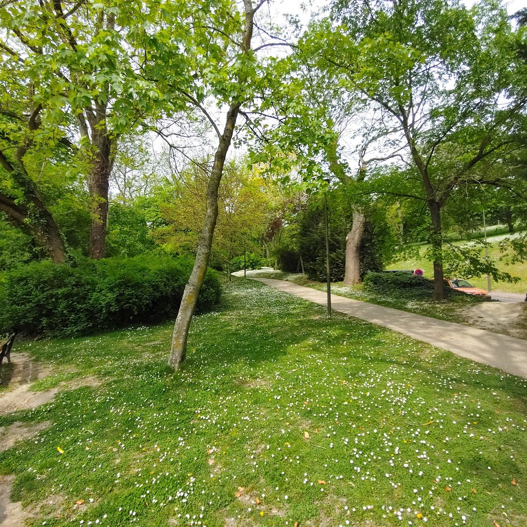 Parc des Landes et de l'abbé Frantz Stockuartier Mont-Valérien 1