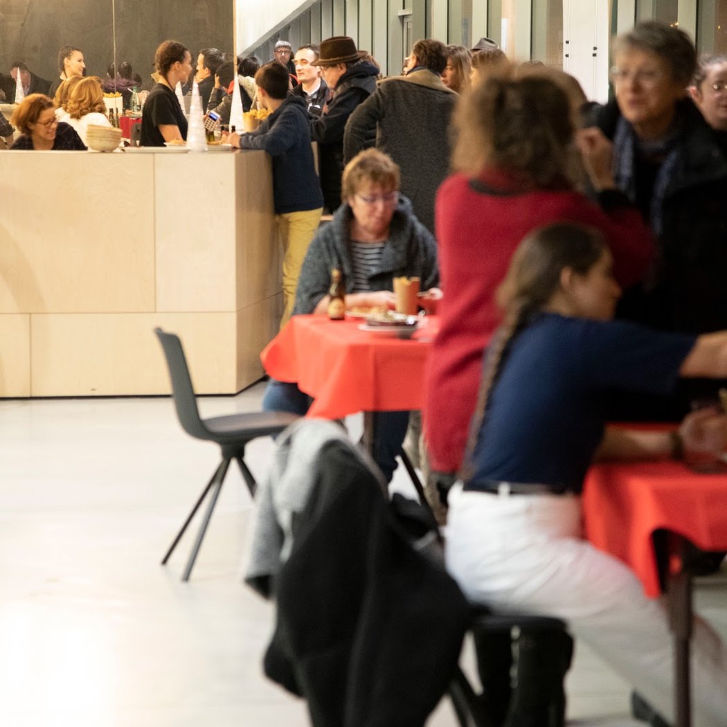 BANQUET DE SALUT PUBLIC 1