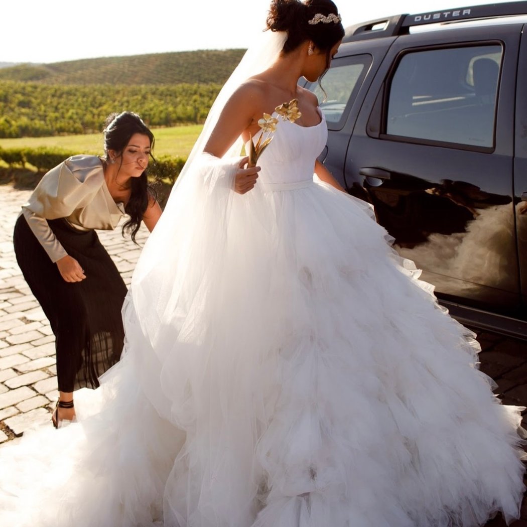 Marcela Bastos WEDDING DRESS ALTERATIONS 3
