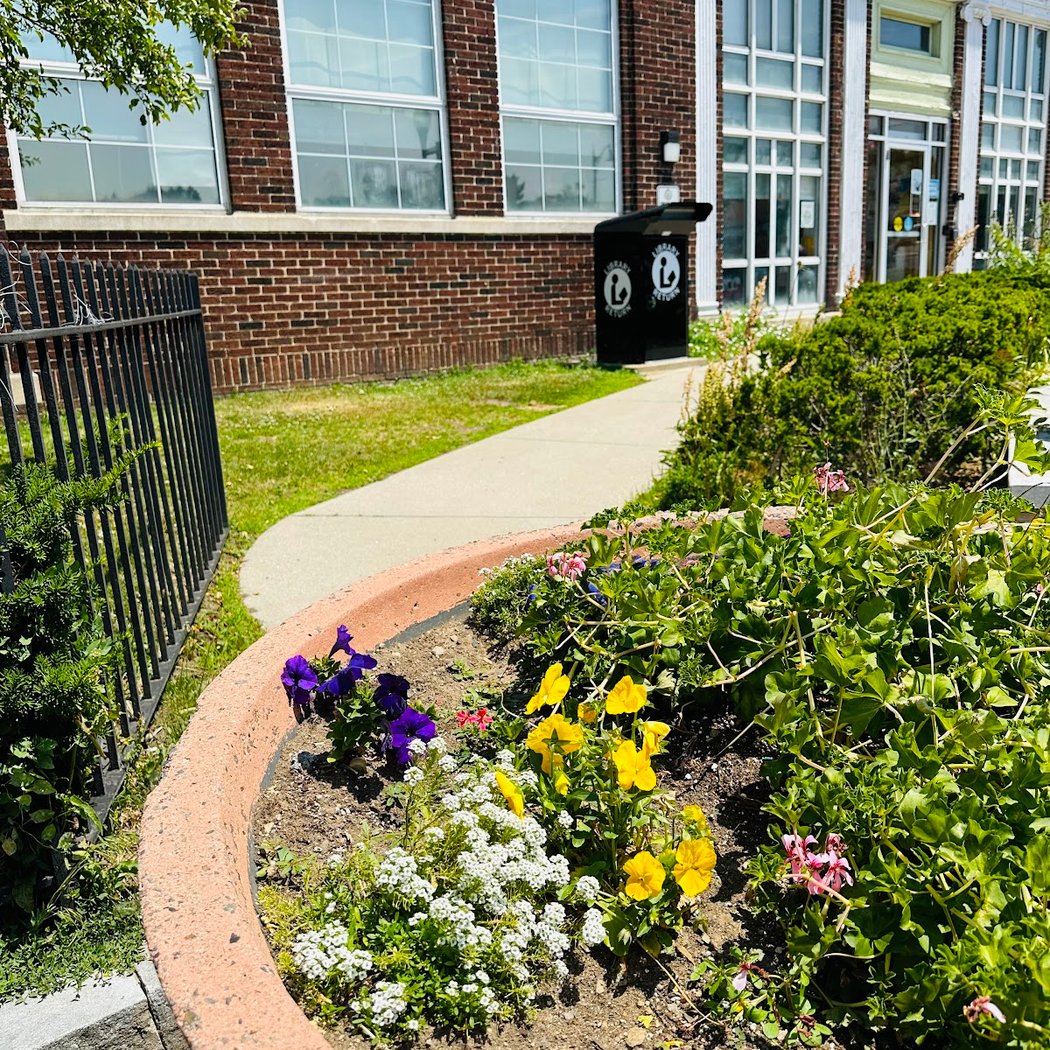 Somerville Public Library East Branch Cooling Center 3
