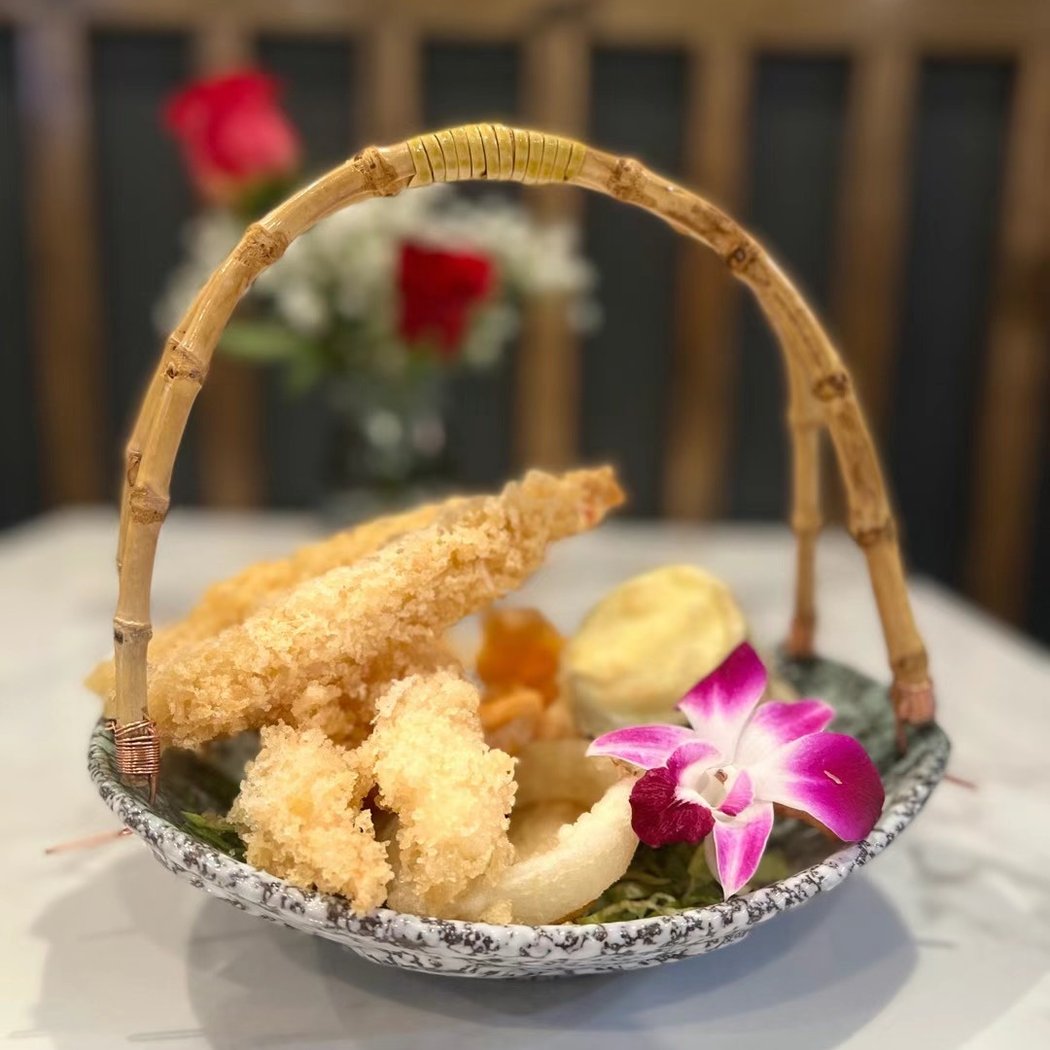Y&Y Sushi 1