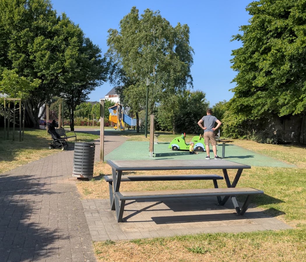 Aire de jeux pour enfants 2