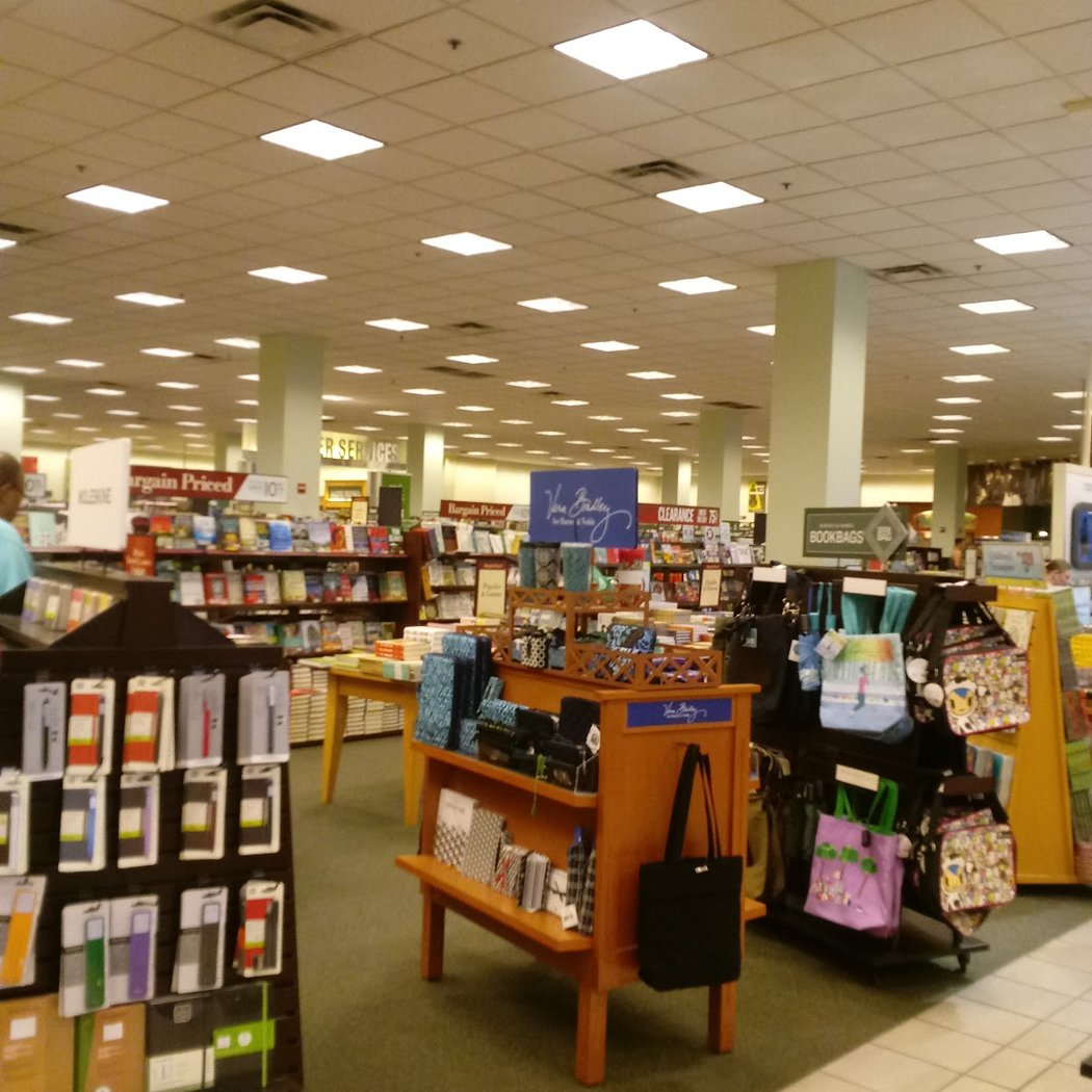 Barnes & Noble 3