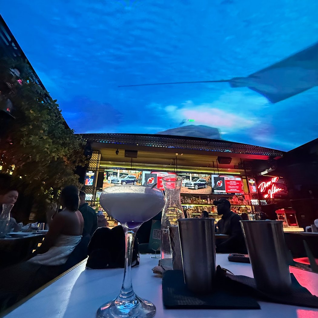 Cinco de Mayo! Dive Bar & Abyss 5