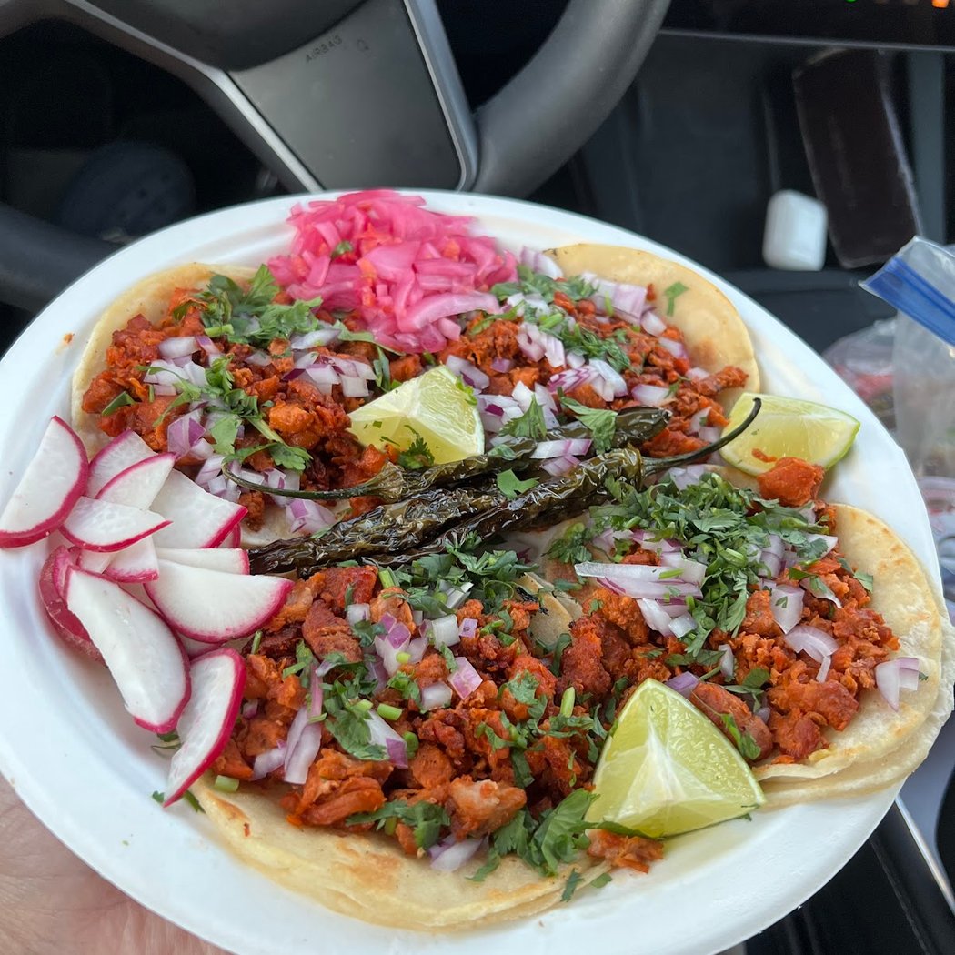 El Milagro Taco Truck 3