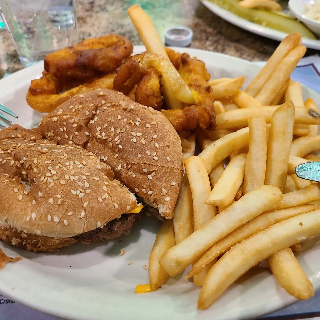 Embassy Diner 3