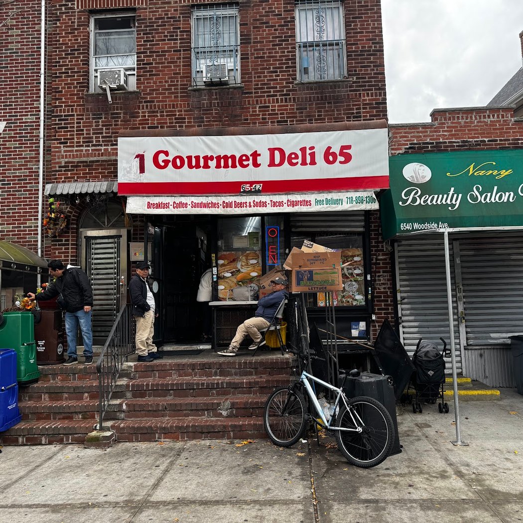 Gourmet Deli 65 4