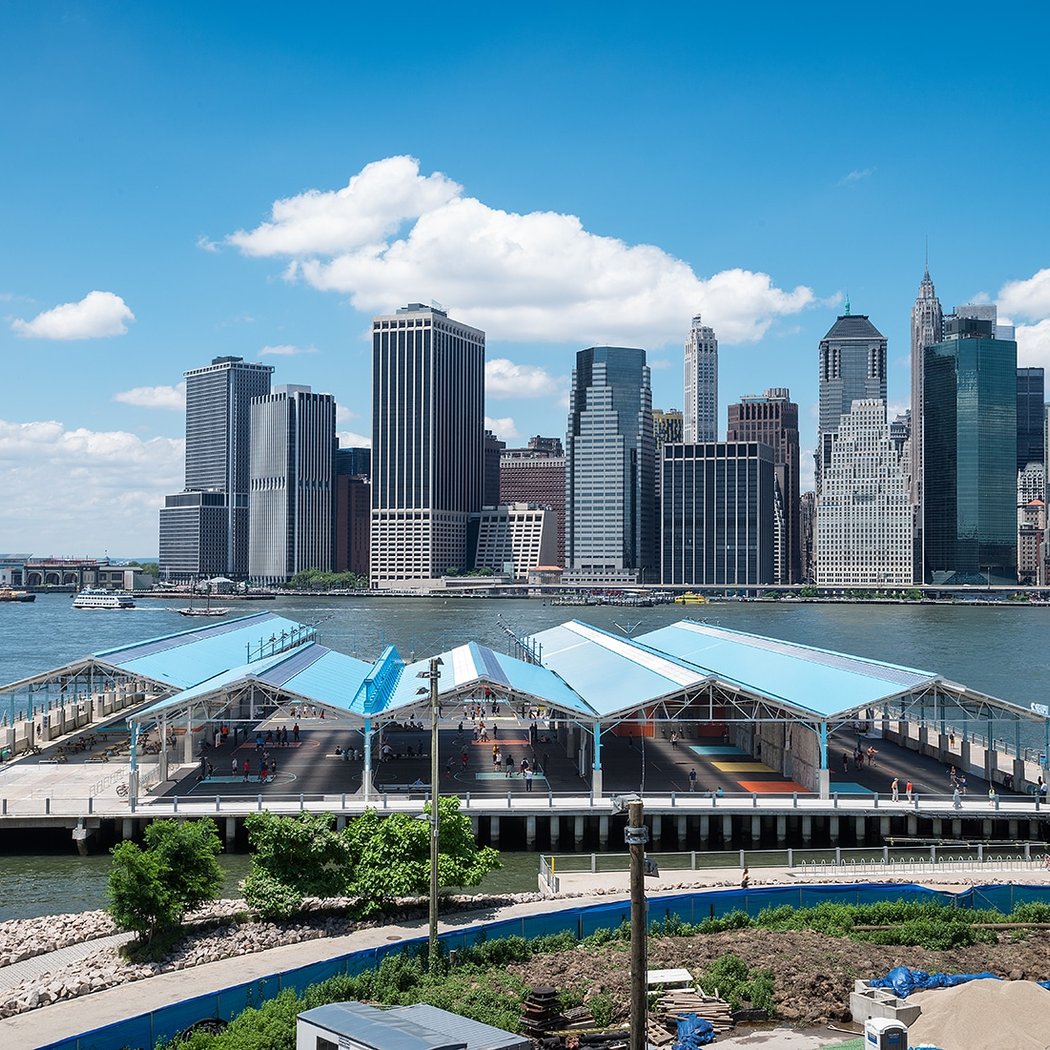 Brooklyn Bridge Park Boathouse, Pier 2 3
