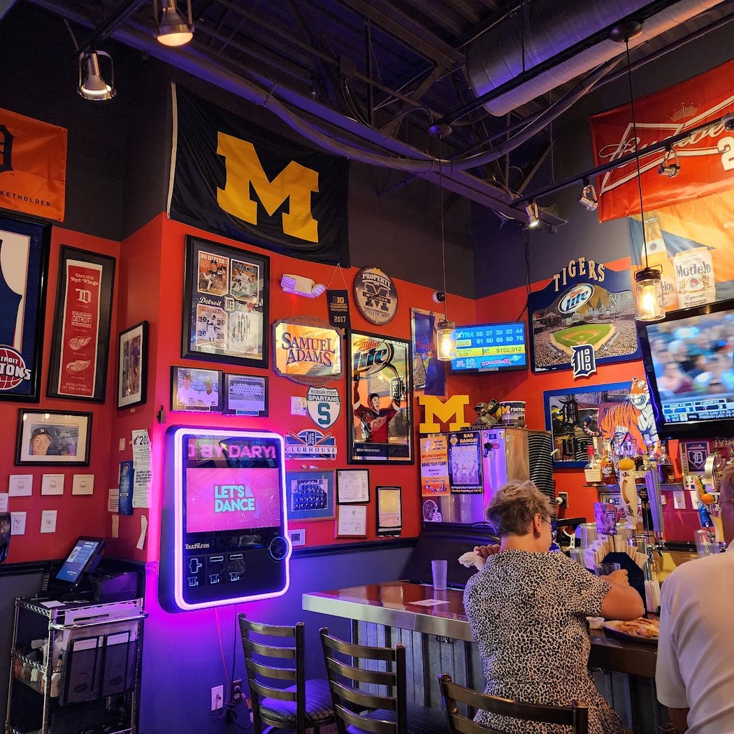 Oscar's Sports & Grill 1