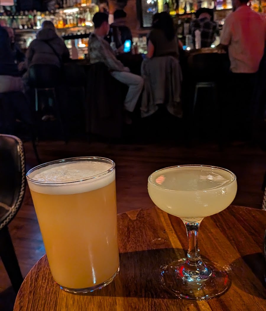LoFI Bar 1