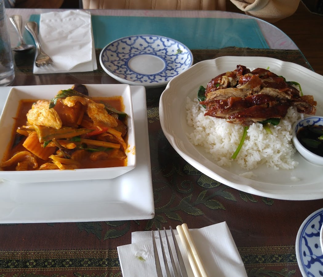 Sa Wooei Thai Cuisine 2