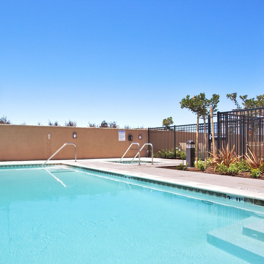Holiday Inn Express & Suites Napa Valley-American Canyon by IHG 3