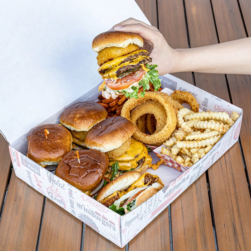 iniBurger - Gourmet Burgers 1