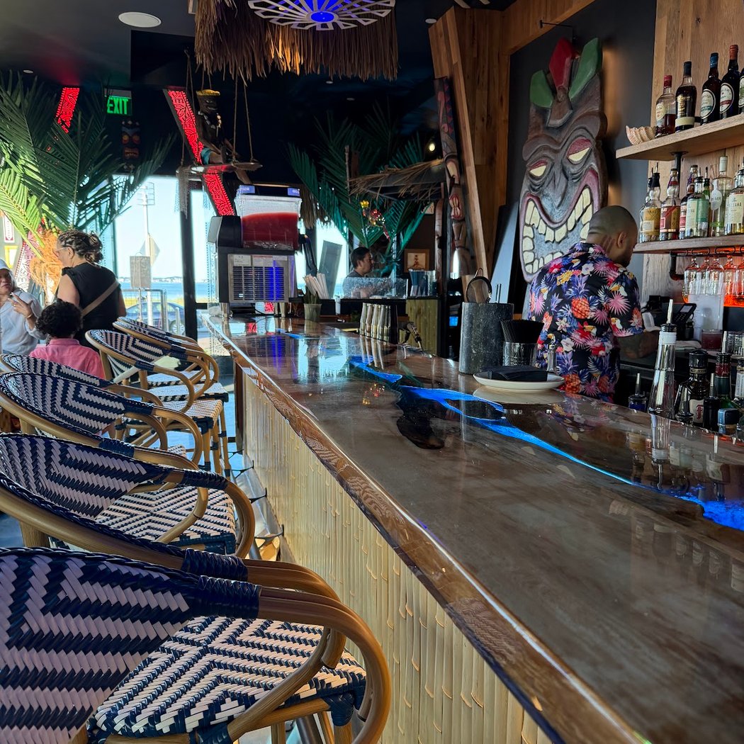 Kowloon Tiki 1