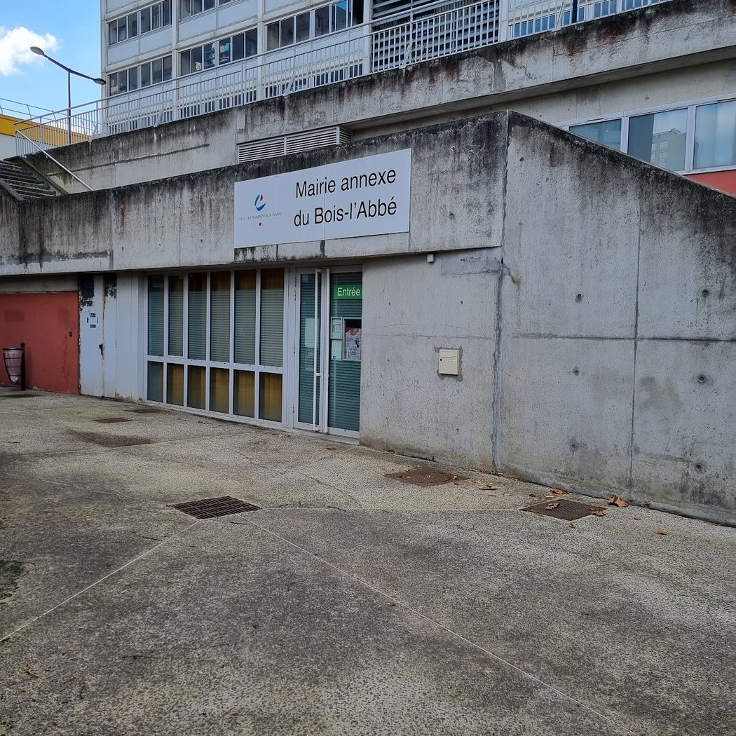 Mairie annexe du Bois-l'Abbé 2