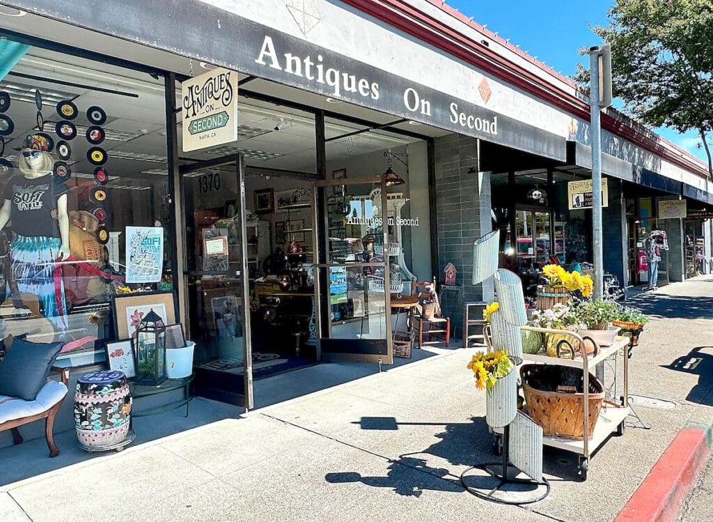 Antiques On Second 2