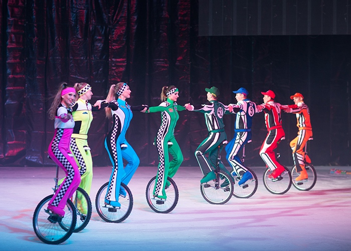 CIRQUE SUR GLACE 2