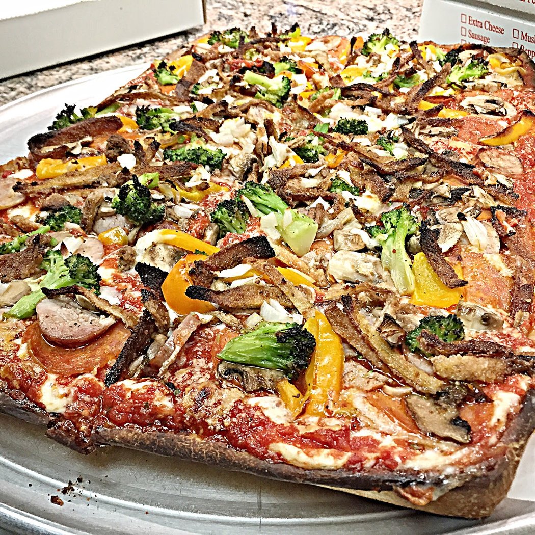 Rosa's Pizza 3
