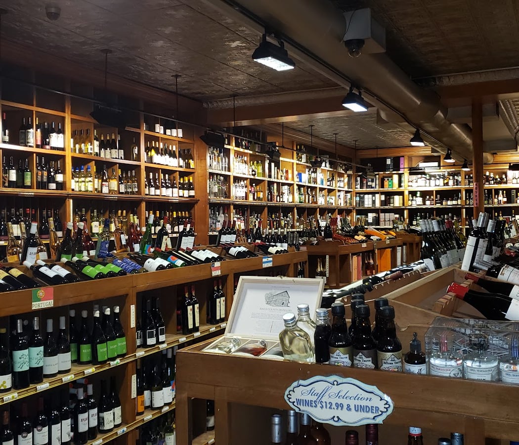 Heights Chateau Fine Wines & Spirits 1