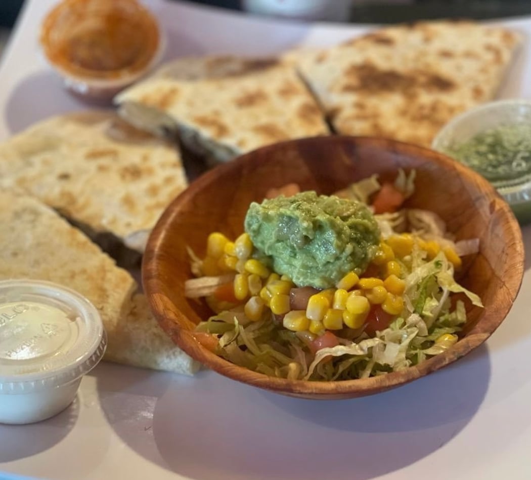 Junior's Tacos 3