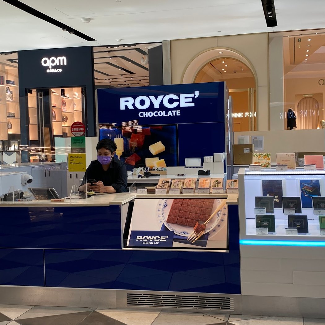 ROYCE' Chocolate at Westfield Valley Fair 3