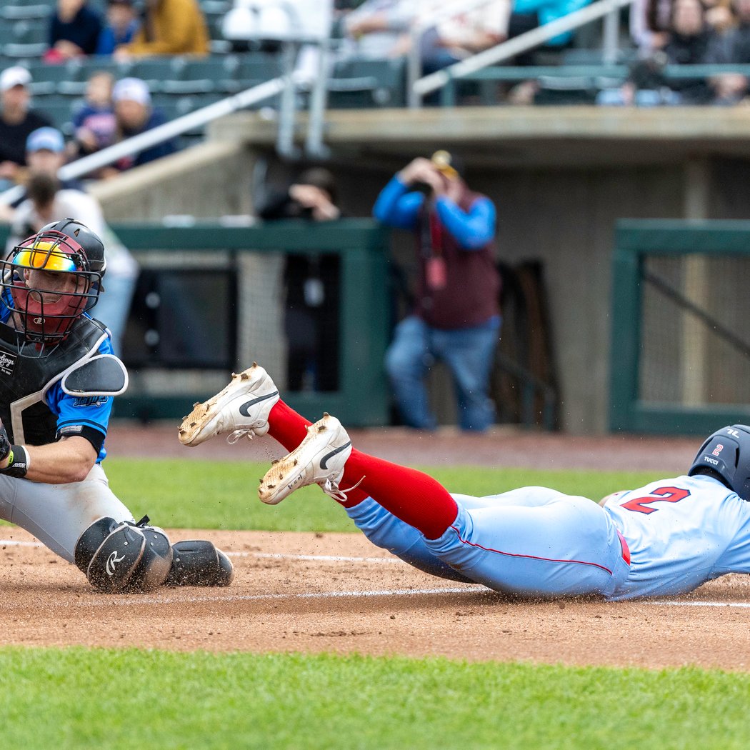 Lowell Spinners vs. Westfield Starfires 1