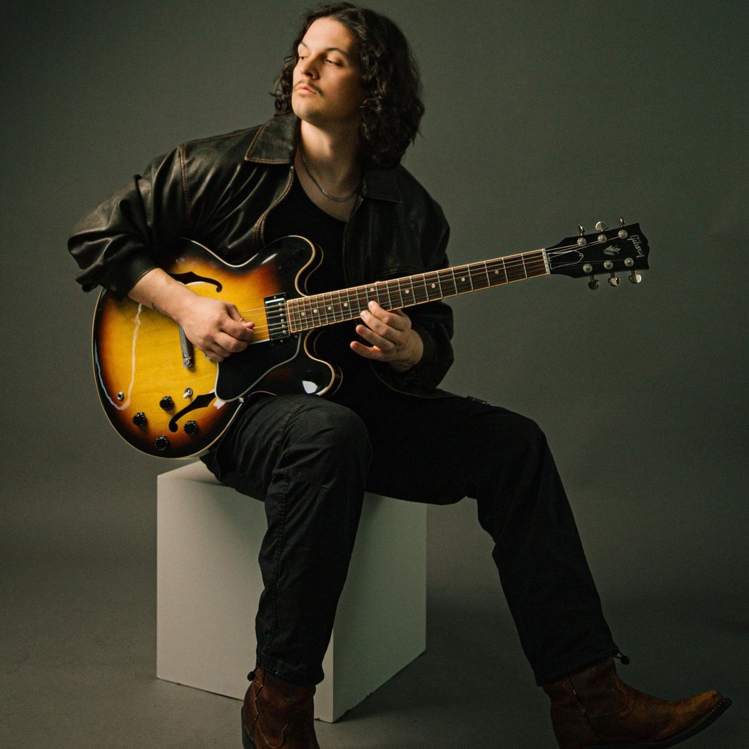 Live Music: Nick Hames 1