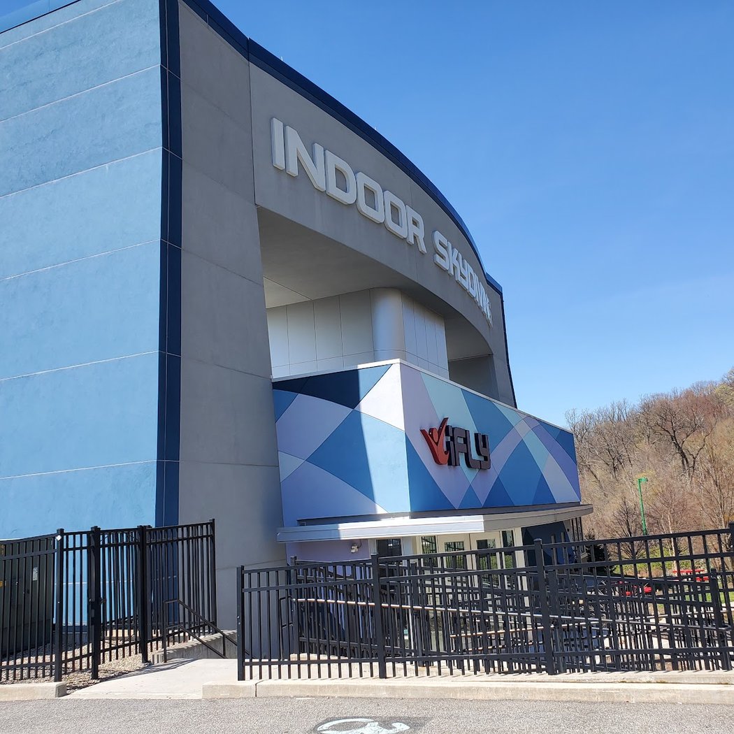 iFLY Indoor Skydiving - Westchester 4