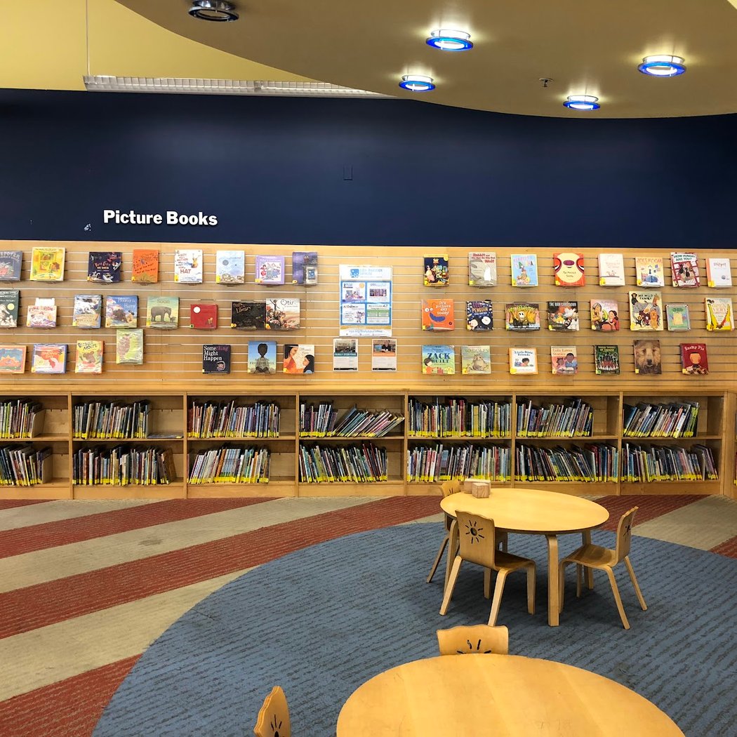 Family Storytime + Stay and Play 1