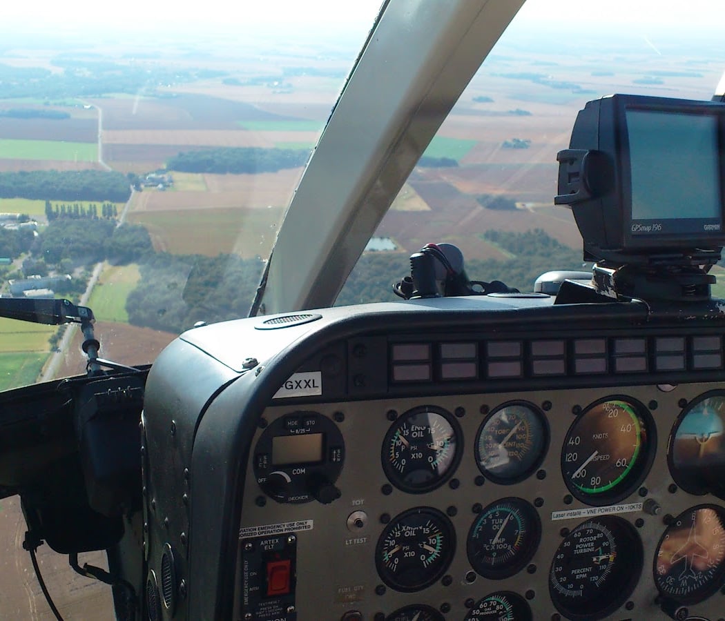 AIR TOURAINE HELICOPTERE 3