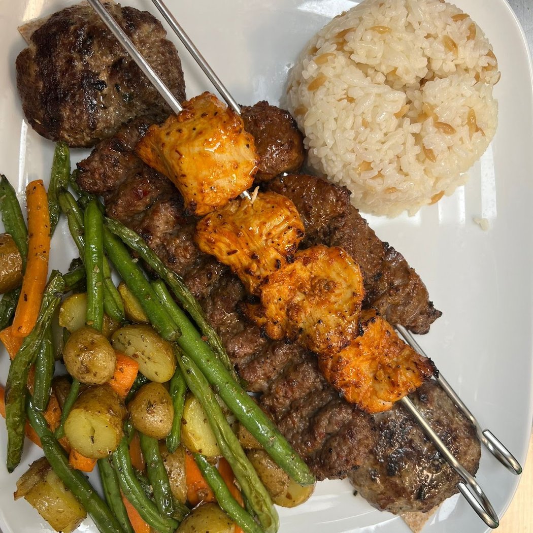 Sara’s Mediterranean Grill 3