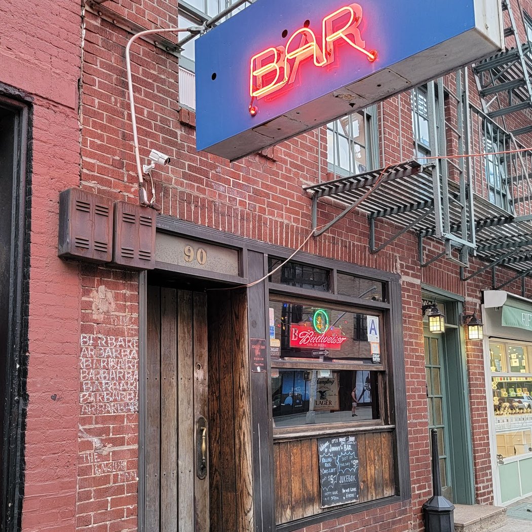 Johnny's Bar 2