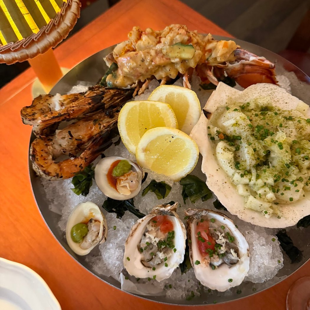 Scilla Restaurant 2