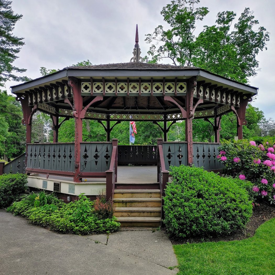 Mesier Park 3