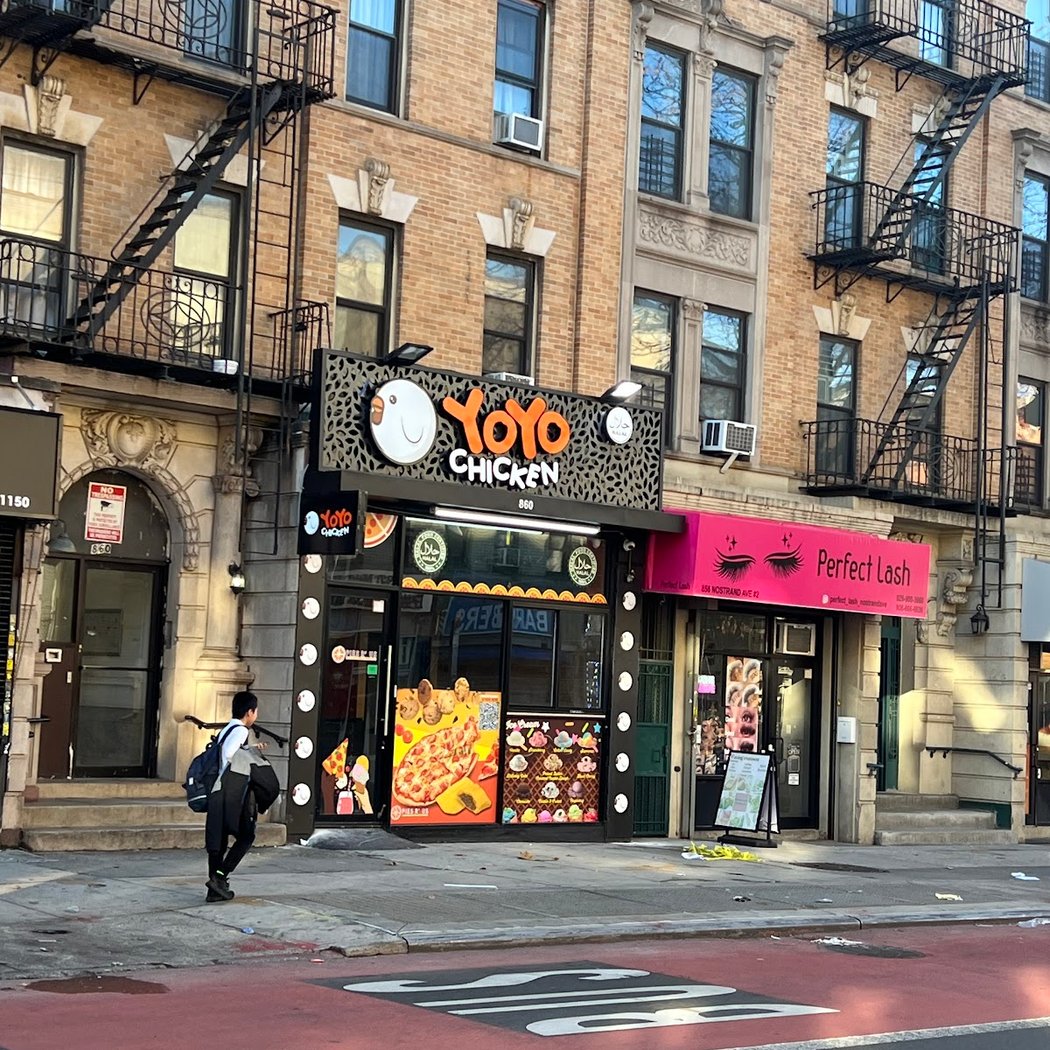 Yoyo Chicken (Nostrand Ave ) 2