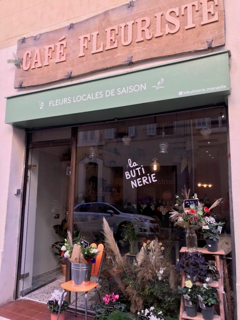 Fleuriste La Butinerie - Café fleurs 2