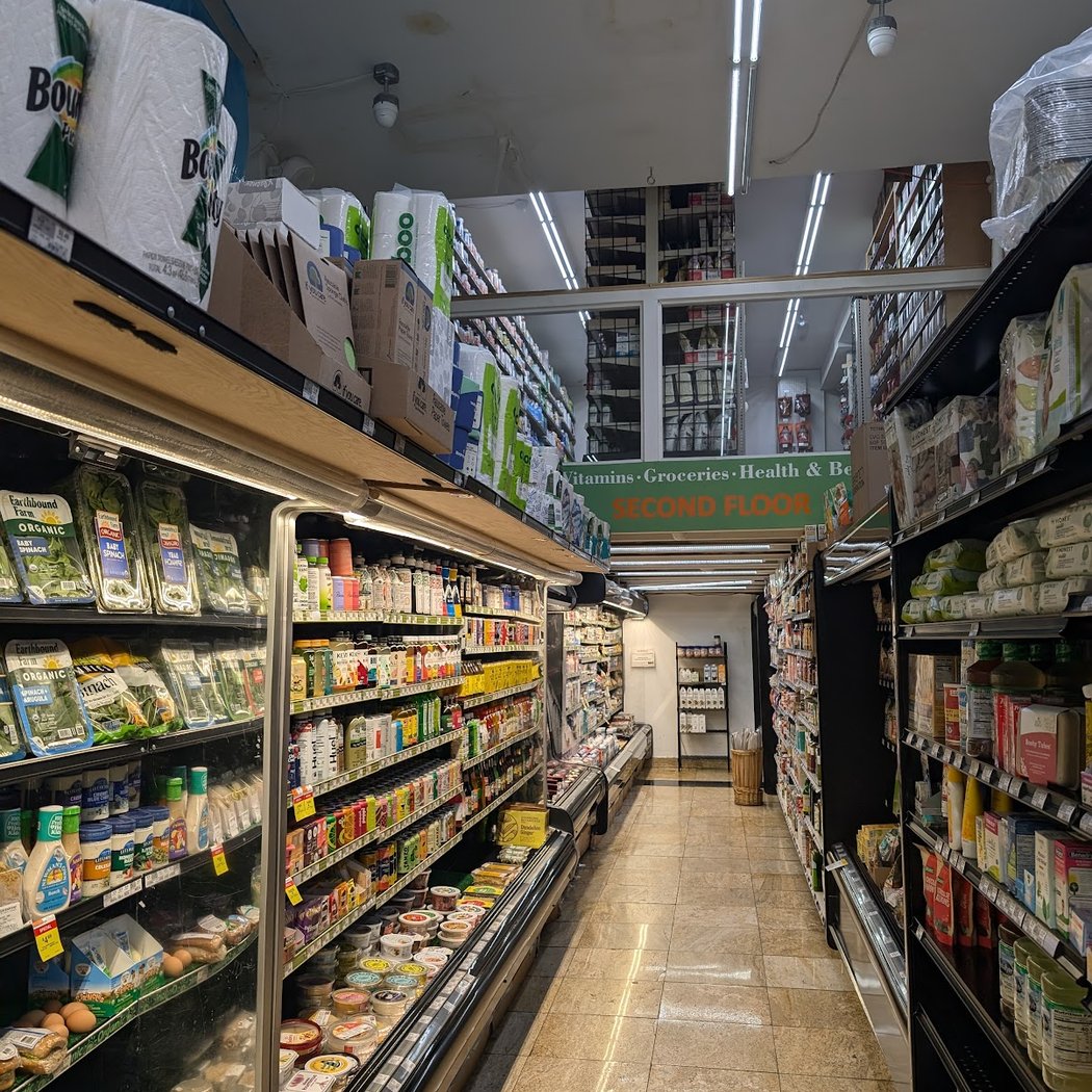 Greenpoint Natural Market 2