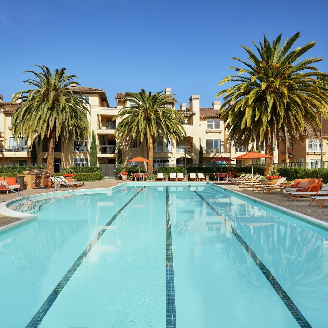 Villas at Bair Island Apartment Homes 1