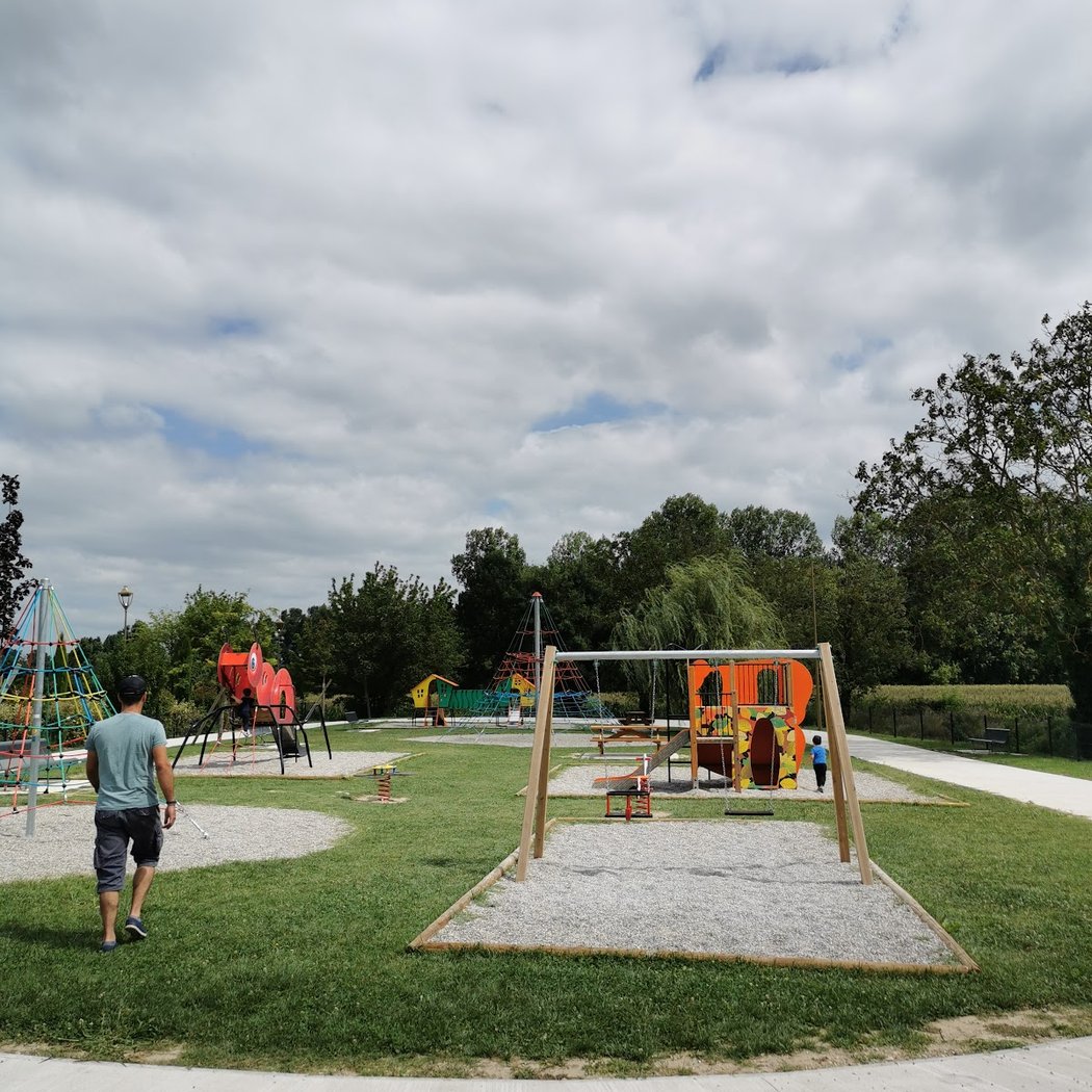 Aire de jeux 2