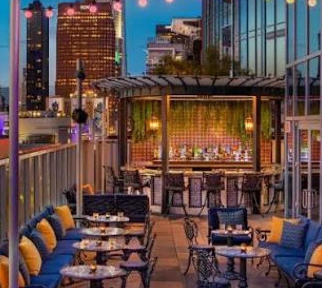 HFTVM : Level Up! Networking Mixer at Level 8 DTLA 2