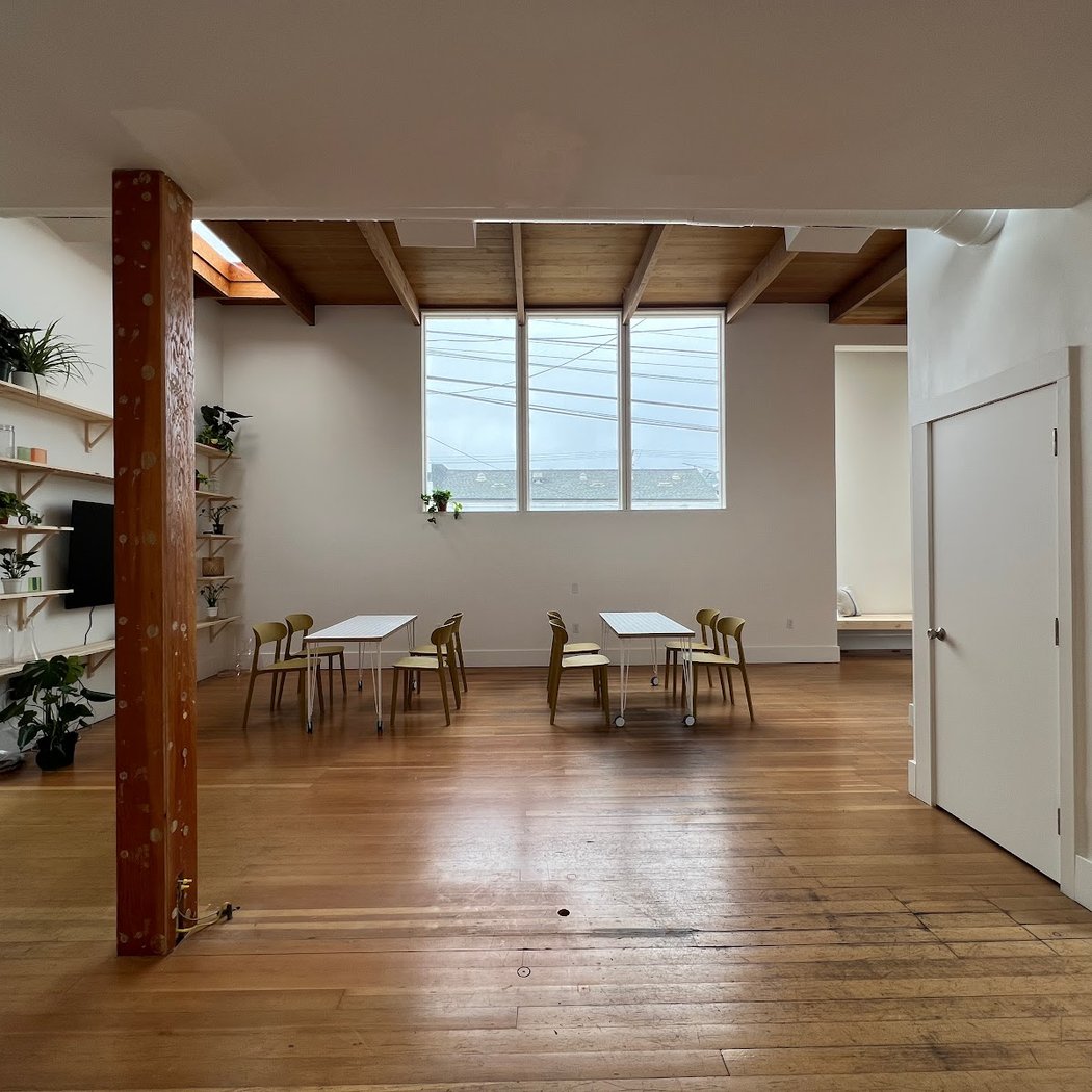 Common Space 3