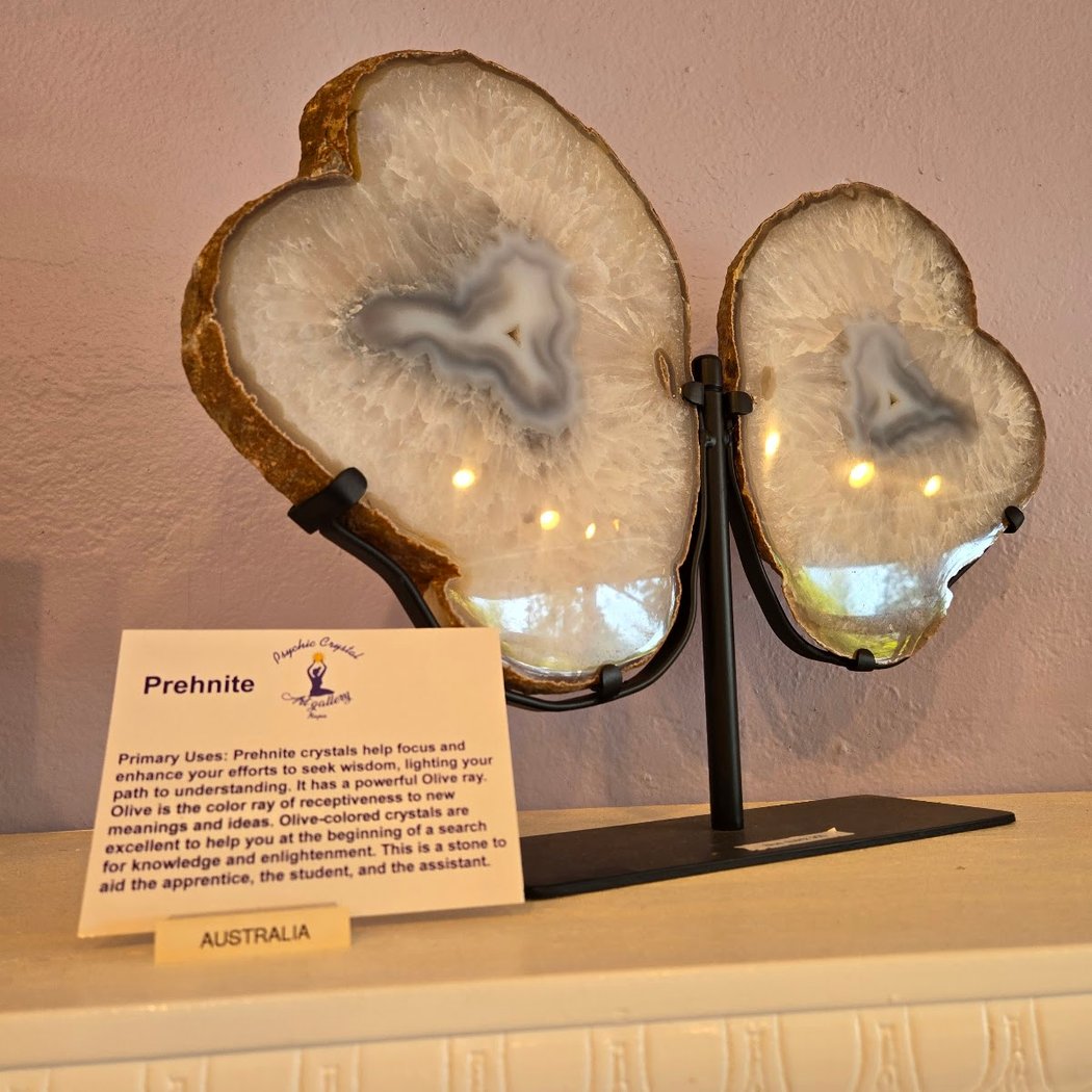 Psychic Crystal Art Gallery 1