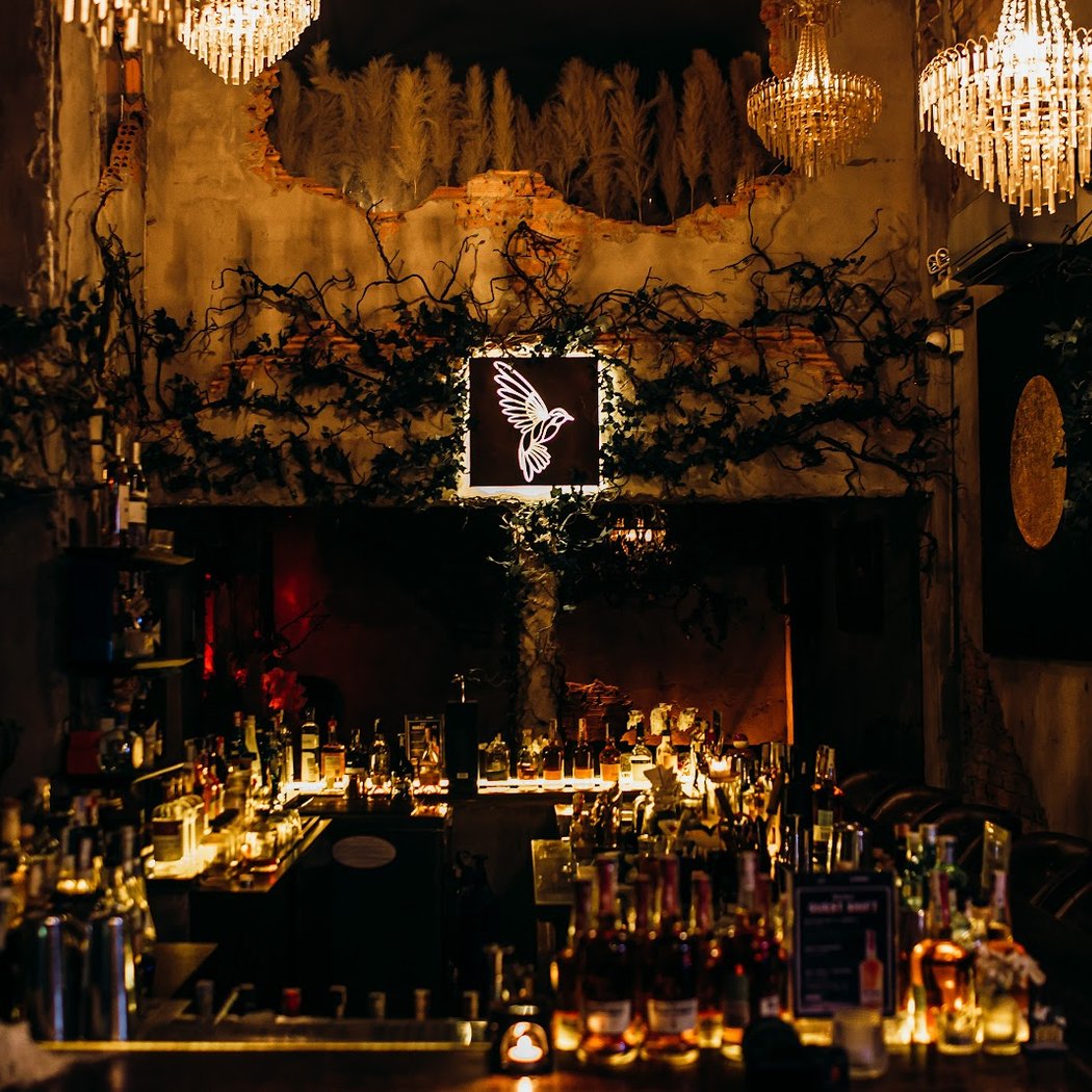 Lost Birds Cocktail & Whiskey Bar 2