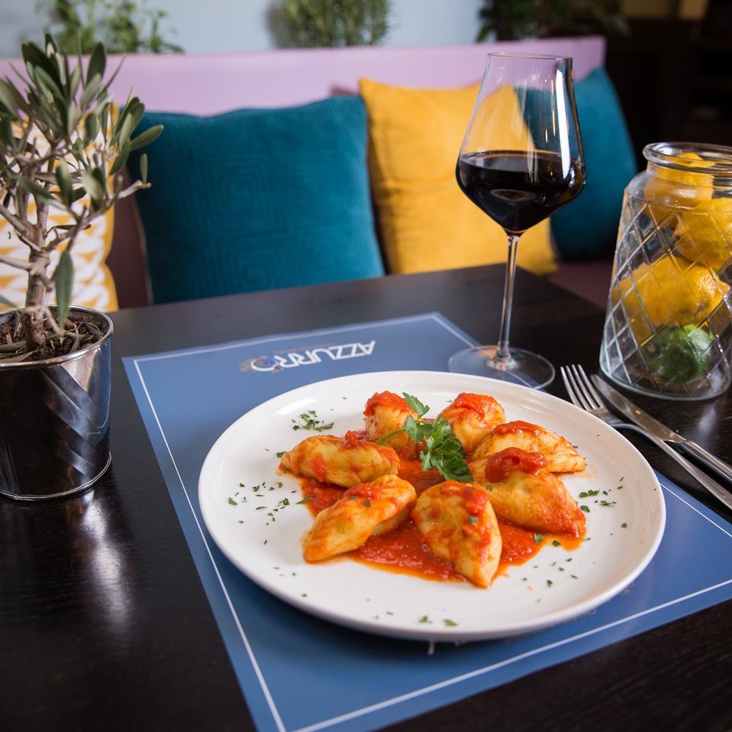 AZZURRO BISTRO 1
