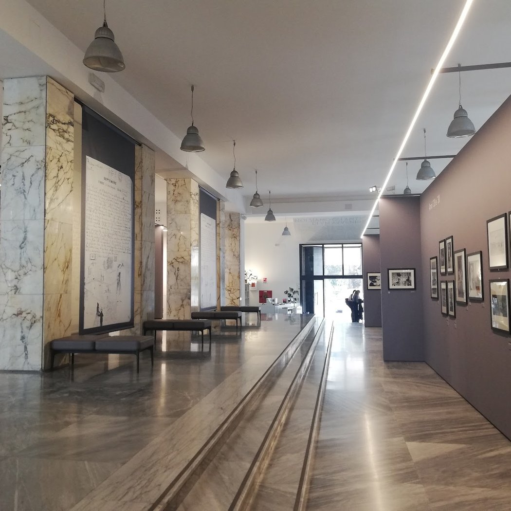 We Gil (ex edificio della Gil) 3